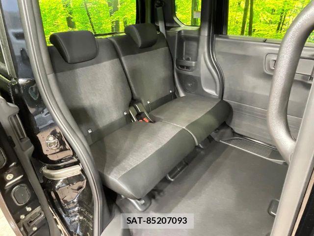 Honda N BOX CUSTOM 2026-03 8666612-8