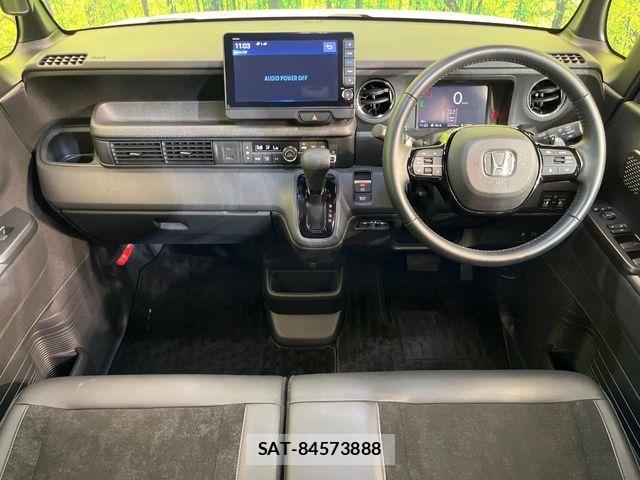 Honda N BOX CUSTOM 2024-05 8660564-1