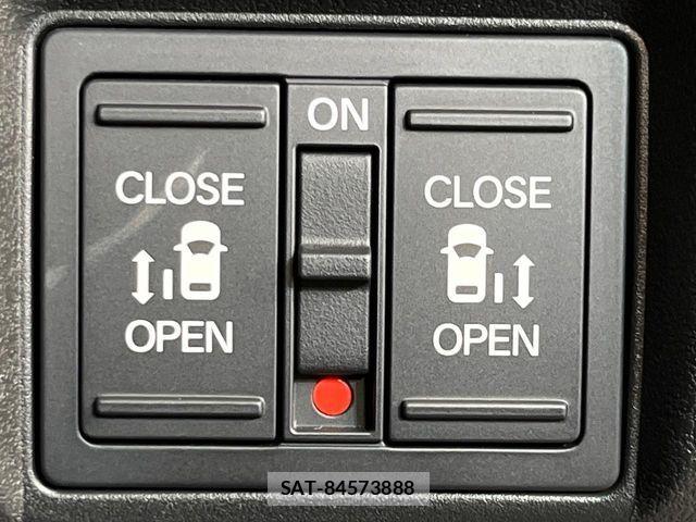 Honda N BOX CUSTOM 2024-05 8660564-4