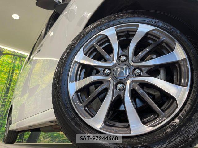 Honda N BOX CUSTOM 2024-09 8666608-12