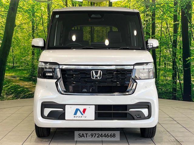 Honda N BOX CUSTOM 2024-09 8666608-13