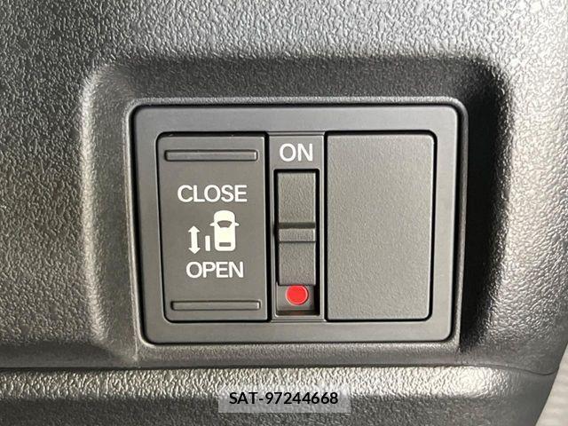 Honda N BOX CUSTOM 2024-09 8666608-6