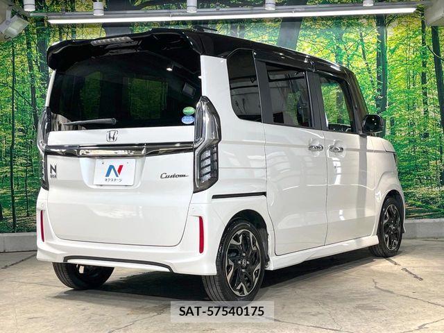 Honda N BOX CUSTOM 2019-08 8660584-17