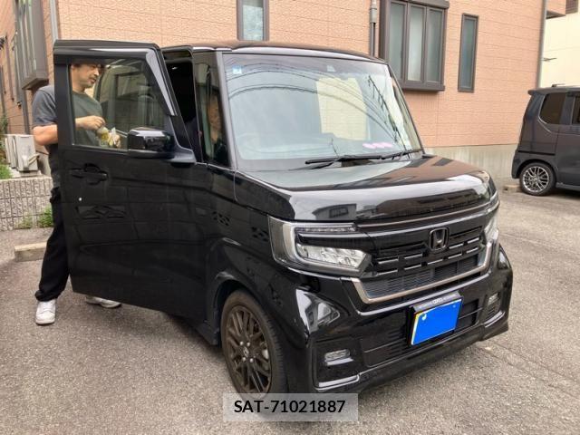Honda N BOX CUSTOM 2023-02 8666616-1