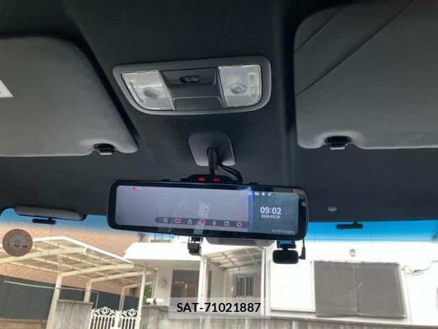 Honda N BOX CUSTOM 2023-02 8666616-21