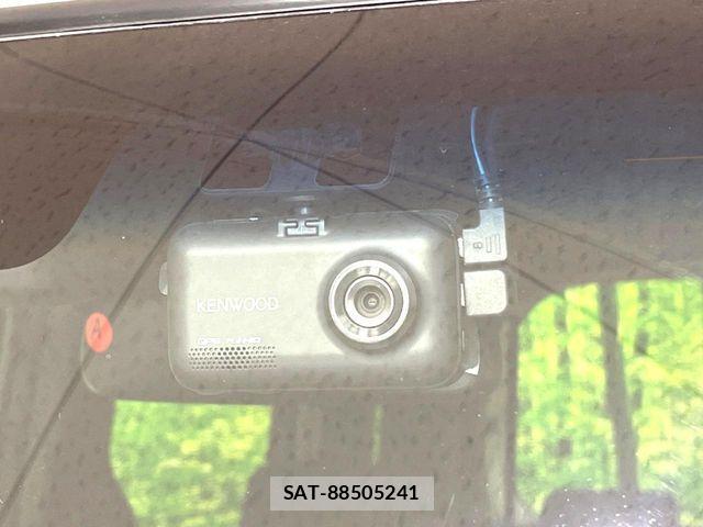 Honda N BOX CUSTOM 2020-02 8686124-6