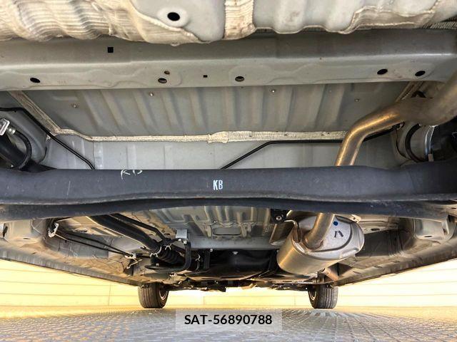 Honda N BOX CUSTOM 2022-11 8686121-18