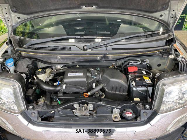 Honda N BOX CUSTOM 2017-06 8686143-17