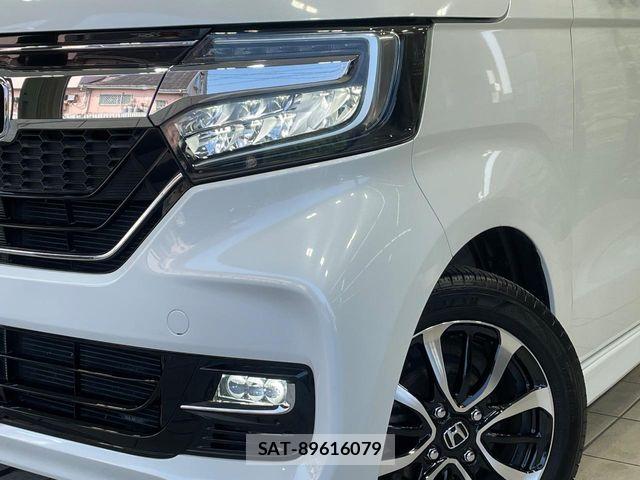 Honda N BOX CUSTOM 2019-01 8686130-11
