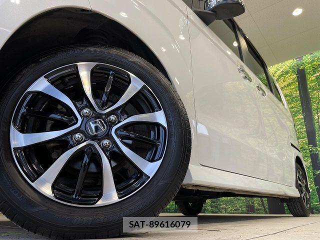 Honda N BOX CUSTOM 2019-01 8686130-12