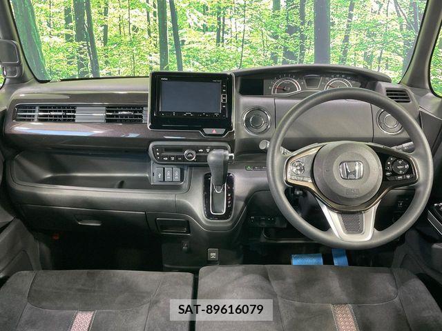 Honda N BOX CUSTOM 2019-01 8686130-1