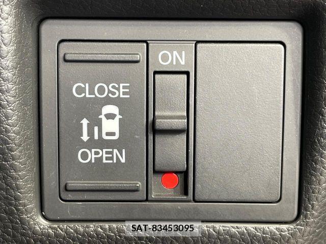 Honda N BOX CUSTOM 2020-10 8686114-4