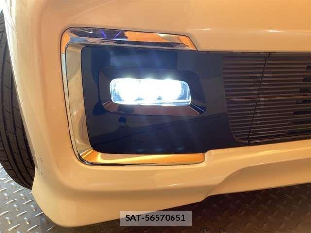Honda N BOX CUSTOM 2022-06 8686122-16