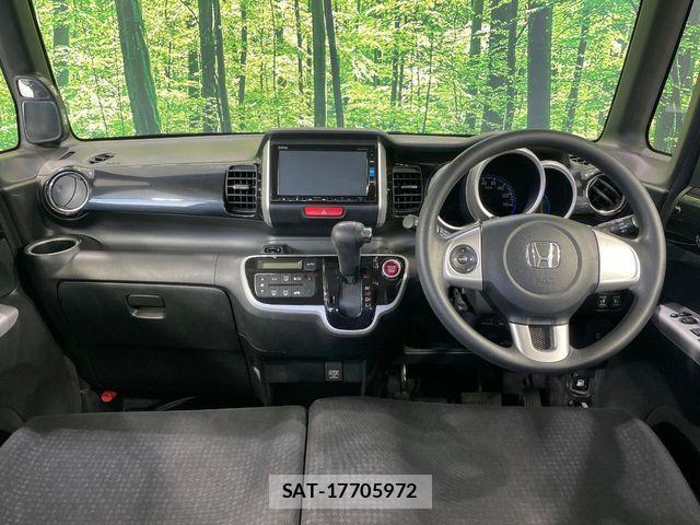 Honda N BOX CUSTOM 2015-10 8686146-1