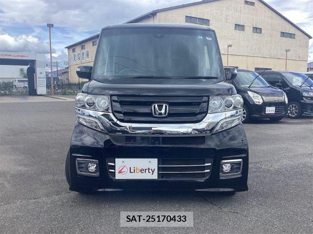 Honda N BOX CUSTOM 2017-08 8686148-0