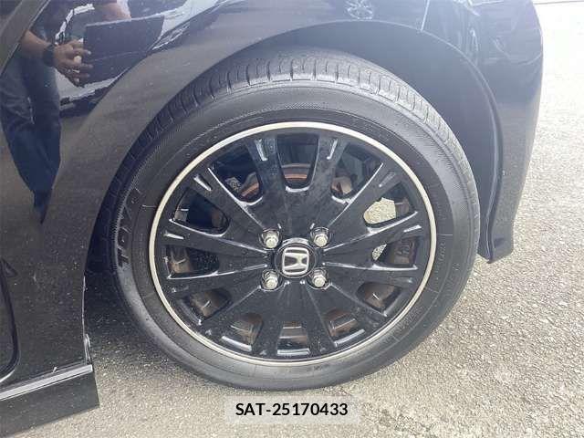 Honda N BOX CUSTOM 2017-08 8686148-19