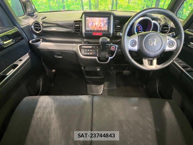 Honda N BOX CUSTOM 2014-01 8686152-1
