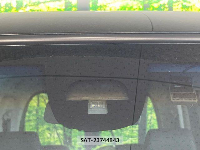 Honda N BOX CUSTOM 2014-01 8686152-4