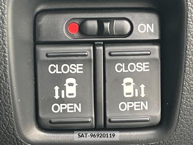 Honda N BOX CUSTOM 2015-10 8686151-5