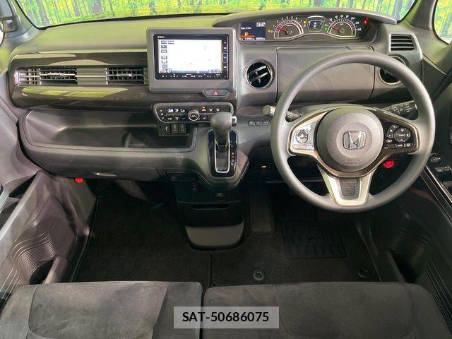 Honda N BOX CUSTOM 2020-03 8686131-1
