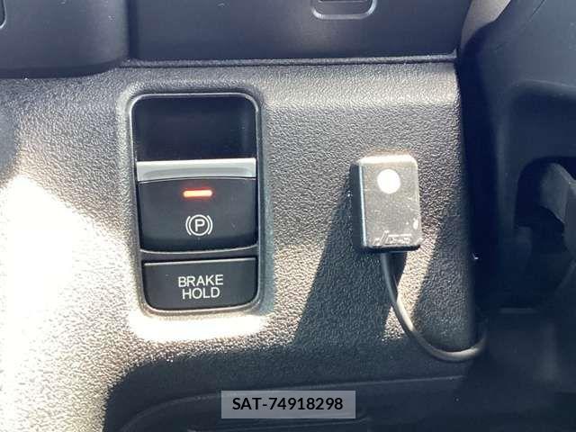 Honda N BOX CUSTOM 2023-10 8686109-13