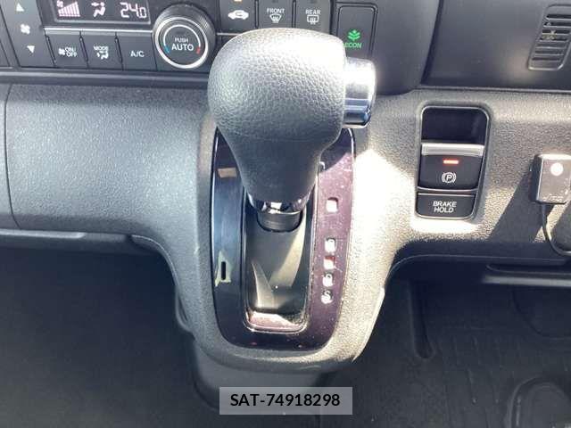 Honda N BOX CUSTOM 2023-10 8686109-14