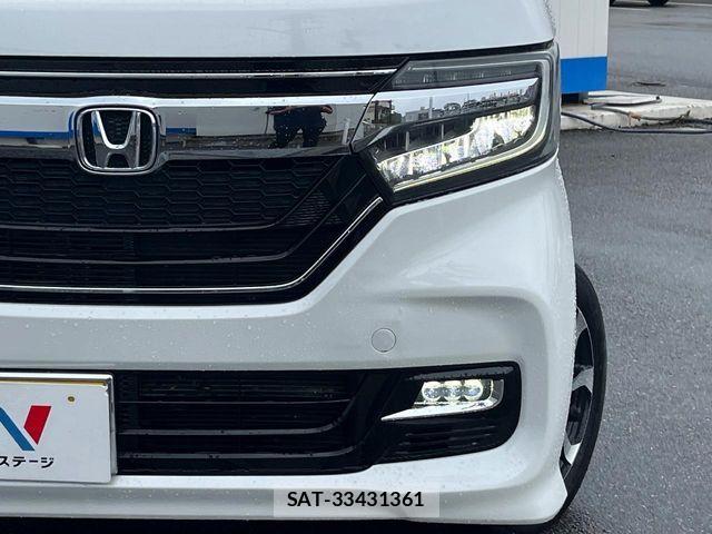 Honda N BOX CUSTOM 2019-02 8686129-12