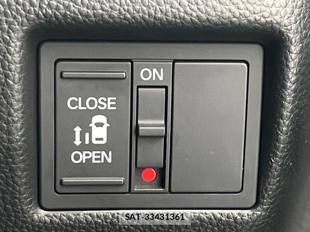 Honda N BOX CUSTOM 2019-02 8686129-6