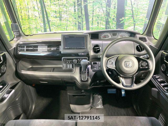 Honda N BOX CUSTOM 2023-06 8686111-1