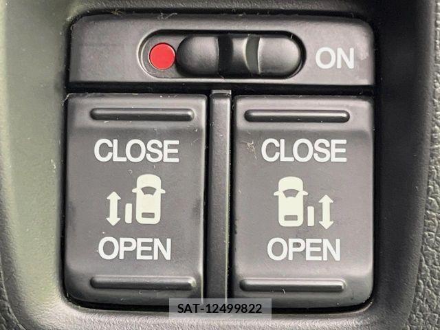 Honda N BOX CUSTOM 2013-10 8686156-4