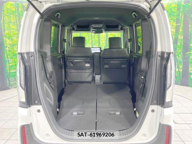 Honda N BOX CUSTOM 2024-01 8686102-9