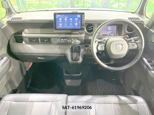 Honda N BOX CUSTOM 2024-01 8686102-1