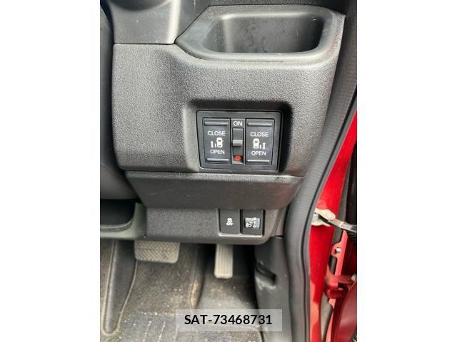 Honda N BOX CUSTOM 2024-03 8686105-13