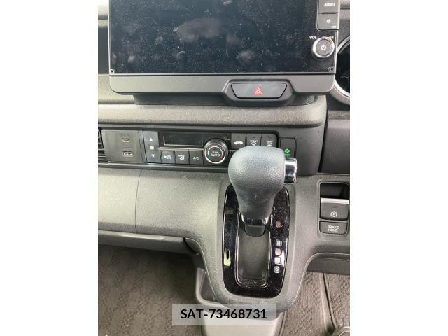Honda N BOX CUSTOM 2024-03 8686105-17