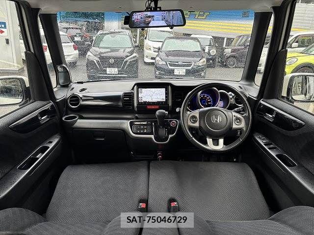Honda N BOX CUSTOM 2013-04 8686155-1