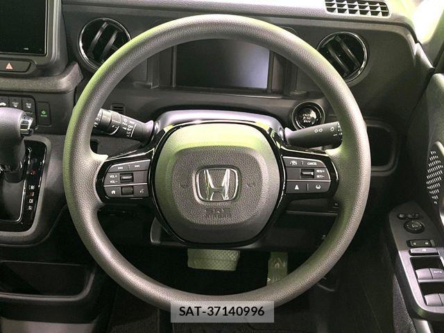Honda N BOX CUSTOM 2024-03 8686110-8