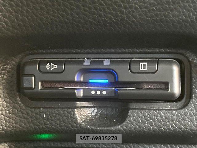 Honda N BOX CUSTOM 2021-01 8686125-7