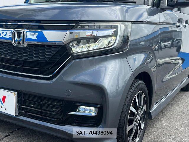 Honda N BOX CUSTOM 2018-08 8686132-12