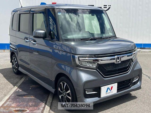 Honda N BOX CUSTOM 2018-08 8686132-16