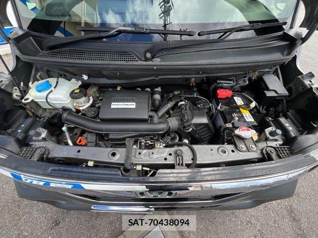 Honda N BOX CUSTOM 2018-08 8686132-18