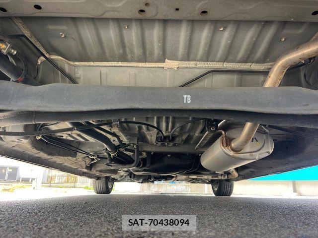 Honda N BOX CUSTOM 2018-08 8686132-19