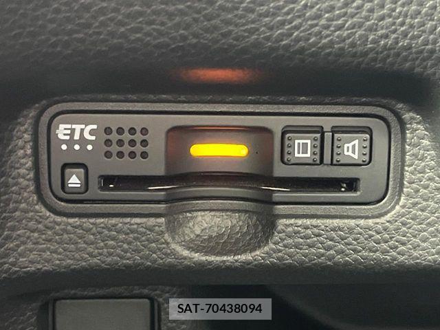 Honda N BOX CUSTOM 2018-08 8686132-6