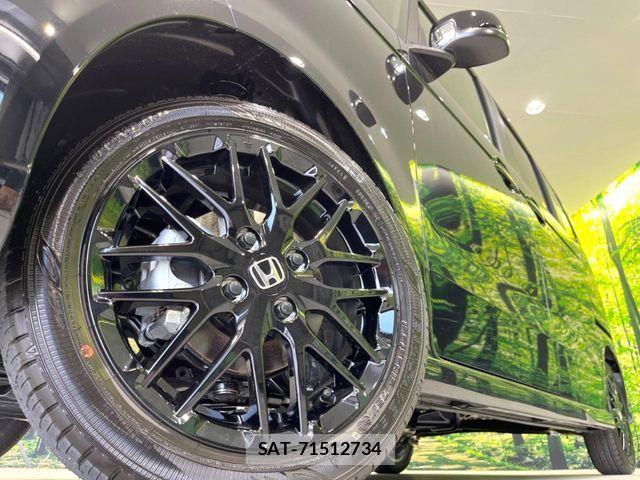 Honda N BOX CUSTOM 2026-08 8686106-12