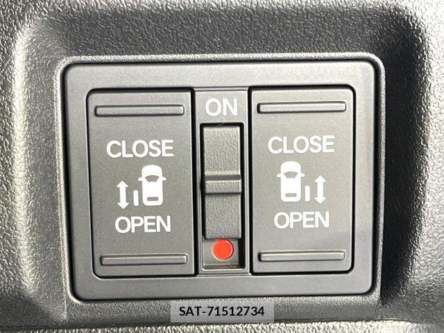 Honda N BOX CUSTOM 2026-08 8686106-2