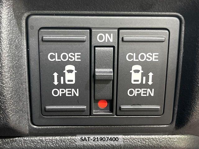 Honda N BOX CUSTOM 2024-04 8686103-4