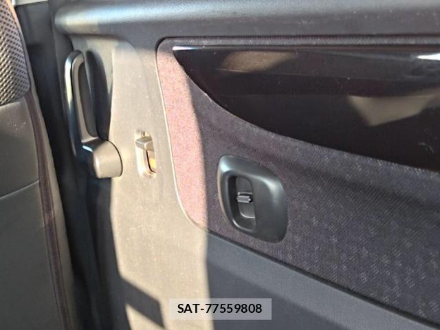 Honda N BOX CUSTOM 2015-07 8686138-22