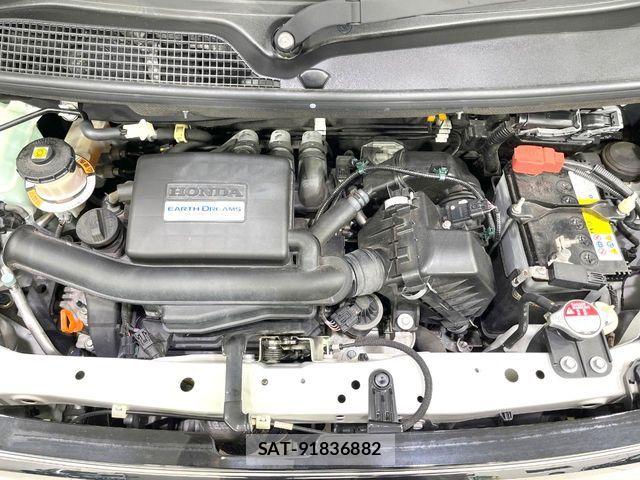 Honda N BOX CUSTOM 2020-03 8686128-17