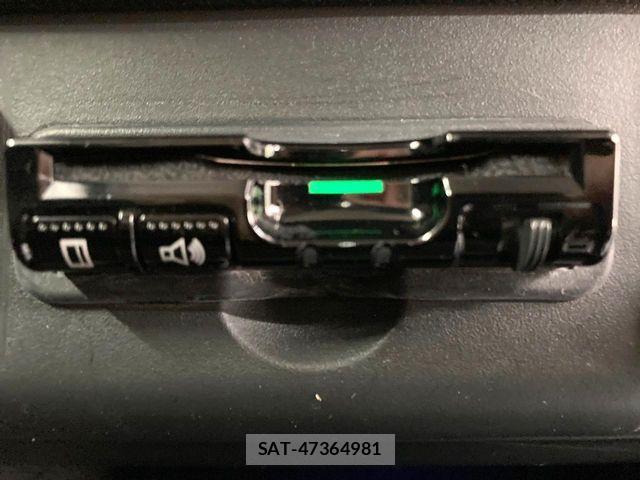 Honda N BOX CUSTOM 2017-02 8686144-6