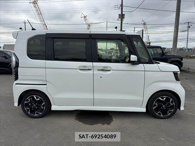 Honda N BOX CUSTOM 2020-11 8744642-11