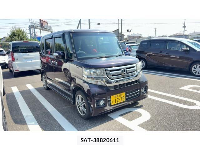 Honda N BOX CUSTOM 2016-03 8744697-0